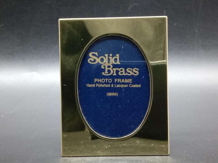 Vintage! Solid Brass Photo Frame Hand Polished & Lacquer Coated