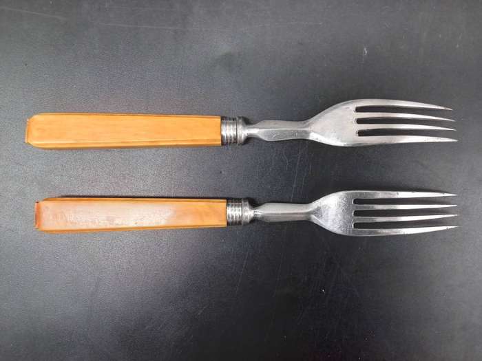 Antique! Scotland - TS&S  - Bone Handle  - Set of 2 Forks