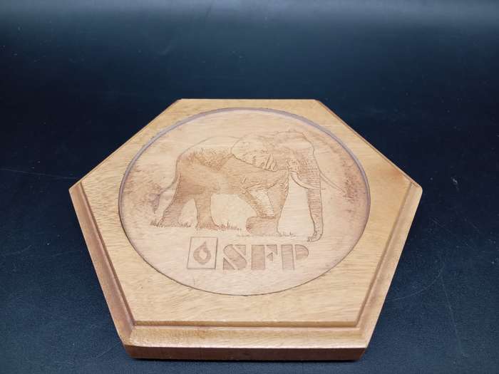 Vintage! Wooden Hexagon Coaster With Plastic Inlay On Carved Elephant