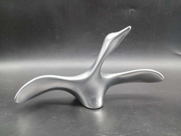 Vintage! Hoselton Flying Canada Goose Sculpture