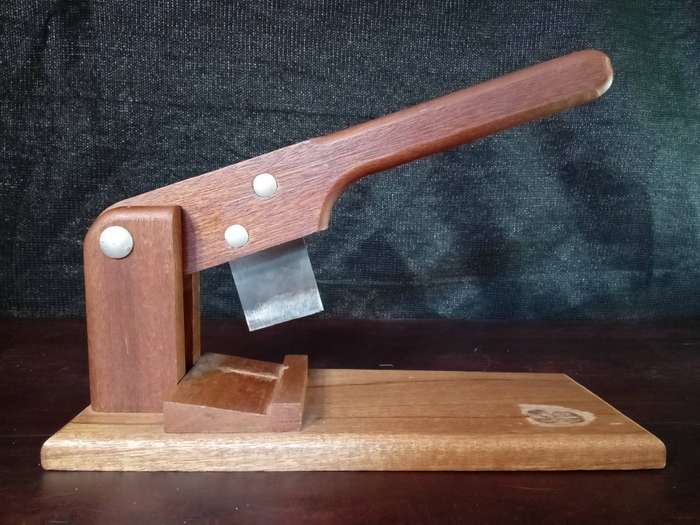 Robust Handmade Wooden Biltong Slicer (40cm x 15cm x 17cm)