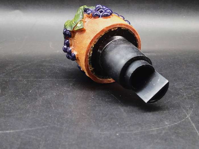 Vintage! Wine Bottle Stopper / Pourer