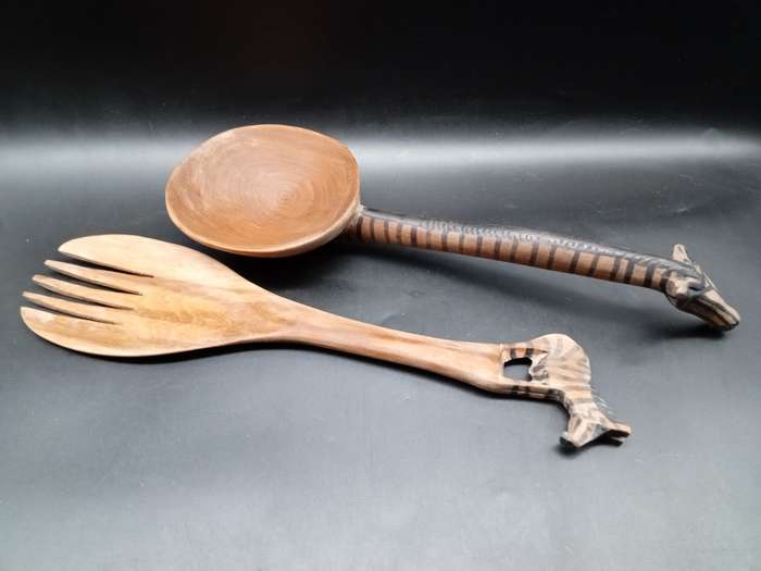 Vintage! Wood - African Themed - Salad Servers