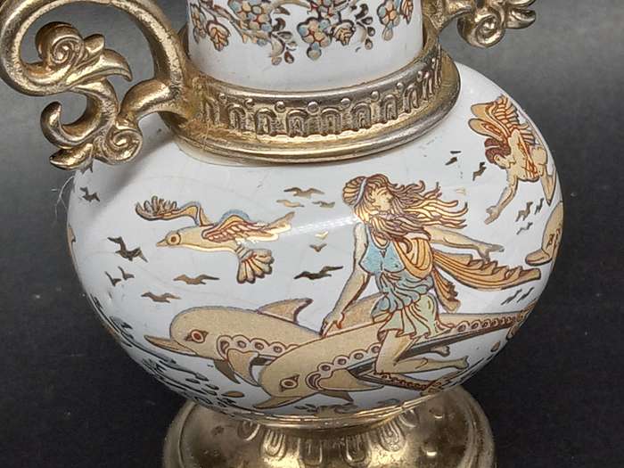 Vintage! - Greece - Pallini Attiki -  Hand Made - Venus Type  - Perfume Bottle (Empty)