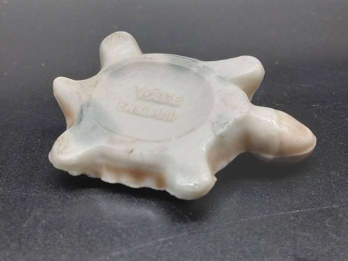 Vintage! - England - Wade - Porcelain - Small Turtle Figurine