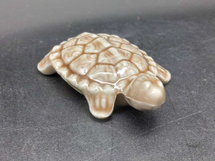 Vintage! - England - Wade - Porcelain - Small Turtle Figurine