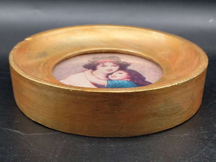 Vintage! Italy - Florence - Gold Leaf - Small - Round Frame