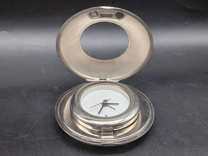 Vintage ! Chrome Plated Silver - Oyster Folding - Travel Alarm Clock