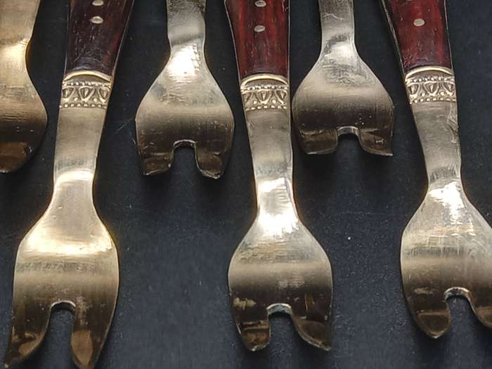Vintage! - Thai - Bronze - Teak Wooden Handle - 18 Pc Set of Tea Spoons and Cake Forks