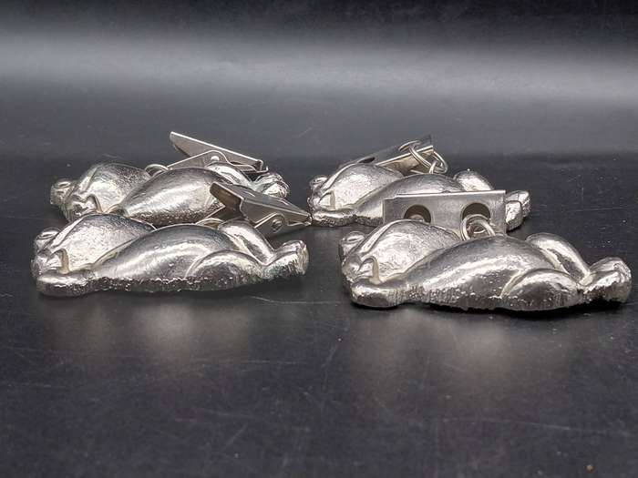 Cast Metal - Set of 4 - Heavy Tablecloth Weights - Frogs