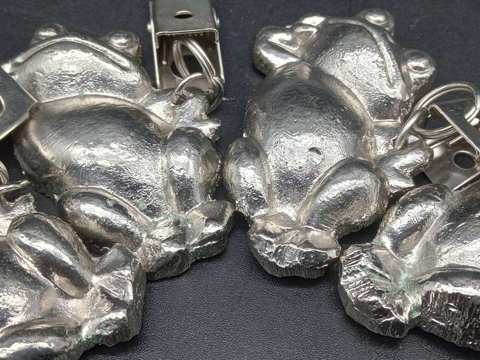 Cast Metal - Set of 4 - Heavy Tablecloth Weights - Frogs