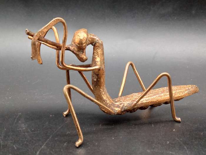 Vintage!  Inspired Copper Praying Mantis.