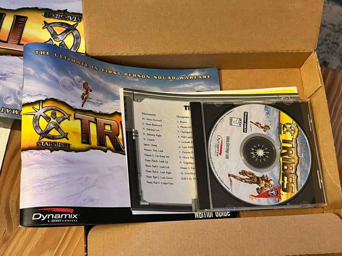 Retro PC Big Box game | Starsiege: Tribes (CIB)
