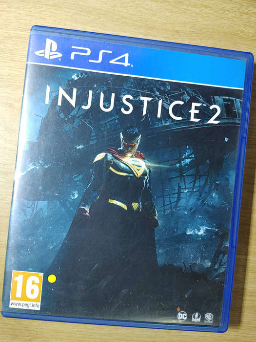 PS4 Injustice 2