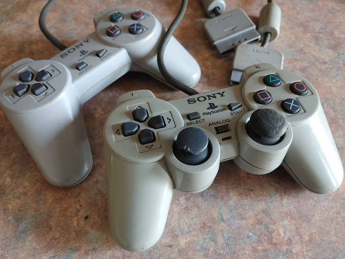 Ps1 Controllers