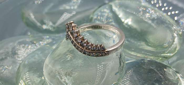 Pandora Princess Wishbone Ring