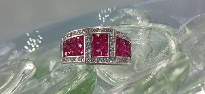 Elegant Sterling Silver Ring