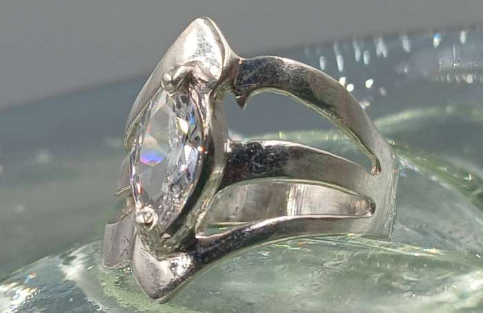 Beautiful Sterling Silver Ring