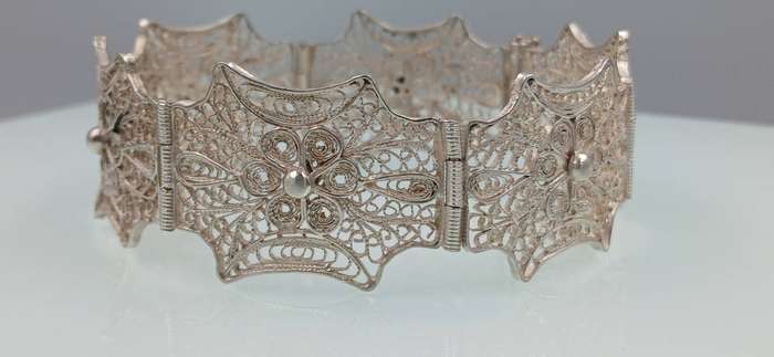 Beautiful Sterling Silver Filigree Panel Bracelet
