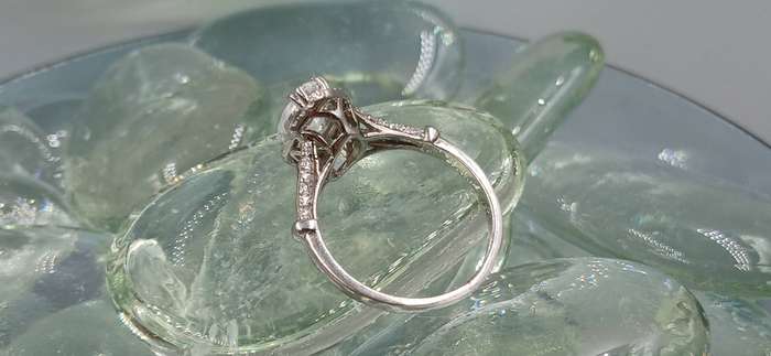 Elegant Sterling Silver Ring