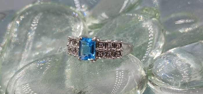 Beautiful Sterling Silver Ring