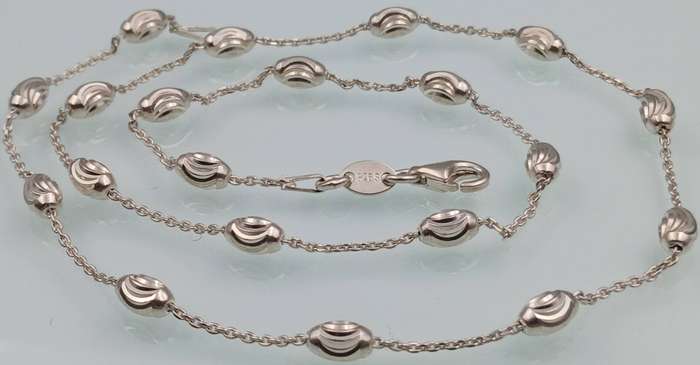 Sterling Silver Oval Moon Cut Bead Chain