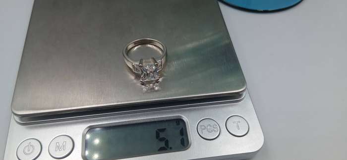 Elegant Sterling Silver Ring