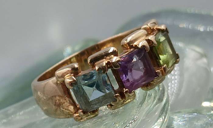 14ct Multi Colors Stone Ring