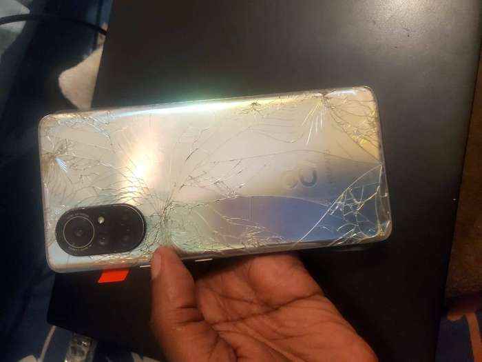 Huawei Nova 8