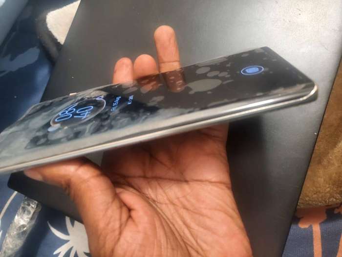 Huawei Nova 8