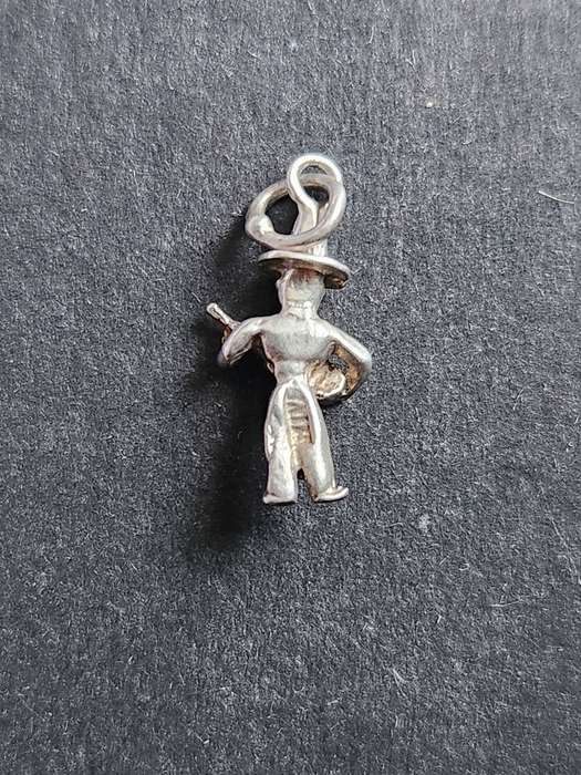 Vintage Silver Man Playing Mandelin Charm 1.8g - as per photograph