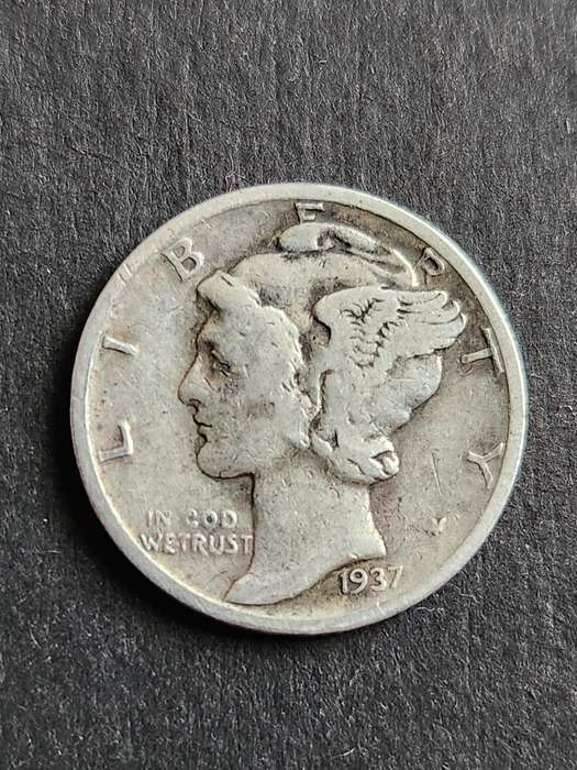USA Mercury Dime 1937 Silver - as per photograph
