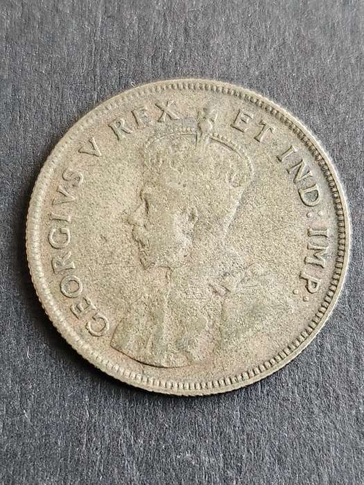 East Africa One Shilling 1922 .250 Silver