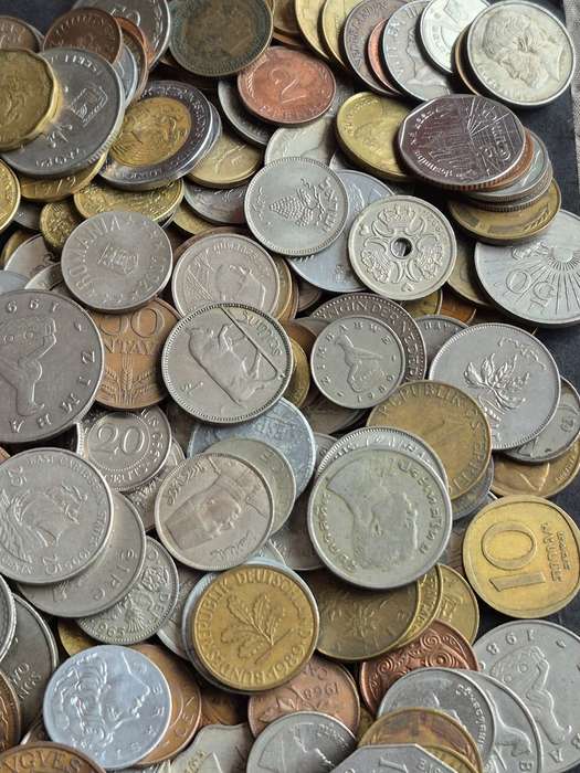 Mixed Lot of World Coins 2kg