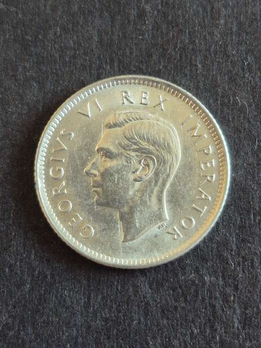 Union Sixpence 1938 EF+/UNC (nice condition)