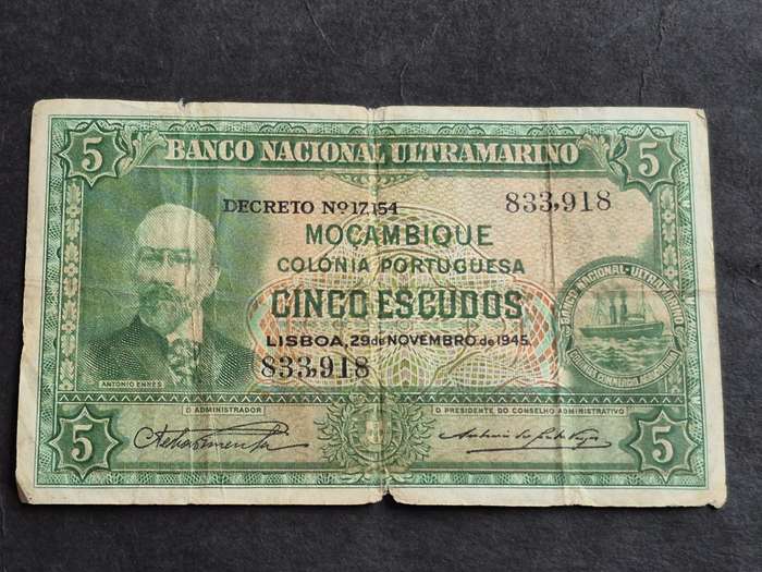 Mozambique Five Escudos 1945 (tears)