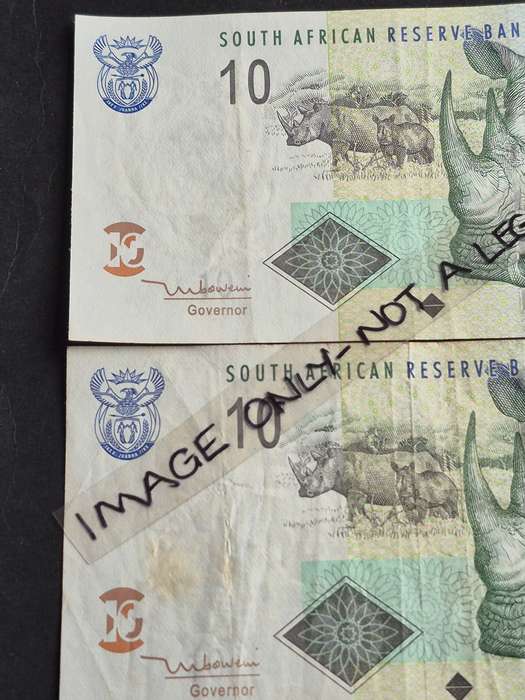 2 x TT Mboweni Ten Rand 2nd issue 2004 (nice condition)