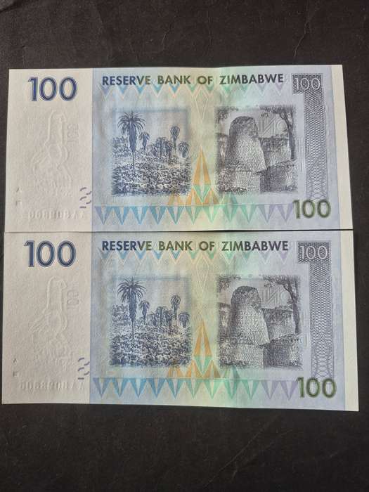 2 x Reserve Bank of Zimbabwe 100 Dollars AA series Harare 2007 consecutive numbers (nice condition)