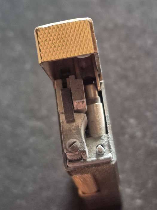 Vintage Dunhill Lighter (nice condition) engraved- needs flint /gas