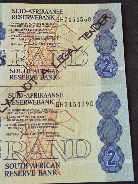 2 x GPC de Kock Two Rand 3rd issue 1989 UNC