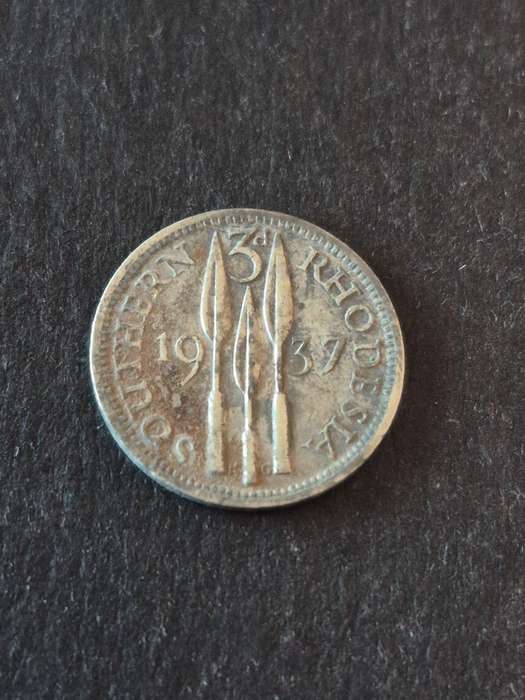 Southern Rhodesia Threepence 1937  .925 Silver