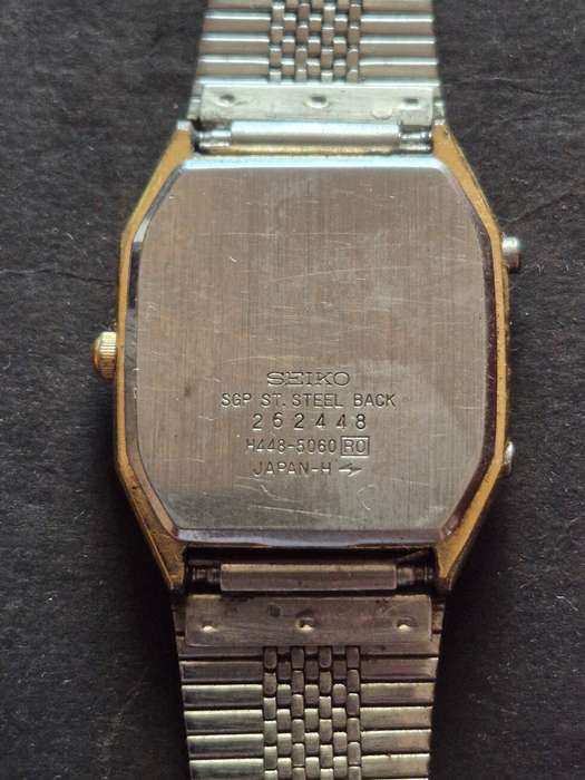 Vintage Seiko Quartz Watch (untested) not working