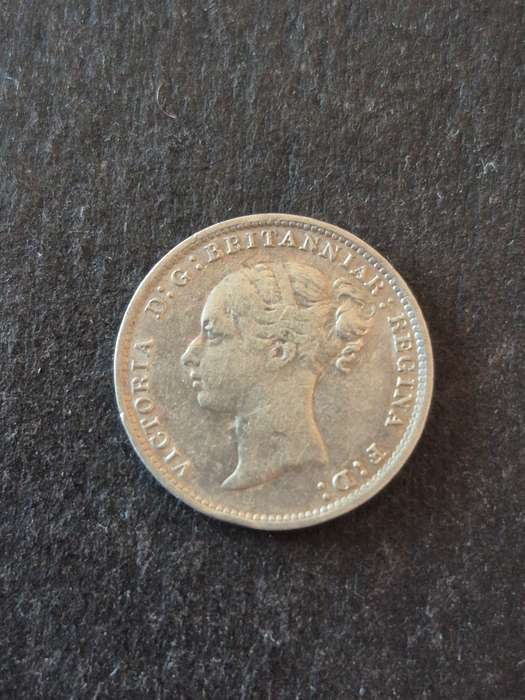 Queen Victoria Threepence 1887 Silver
