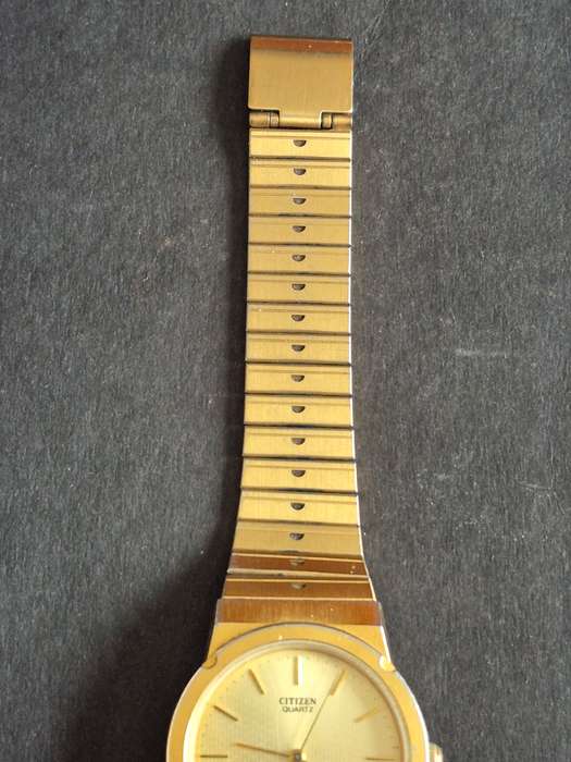 Vintage Citizen Men's Quartz Gold Plated Wrist Watch (not working)
