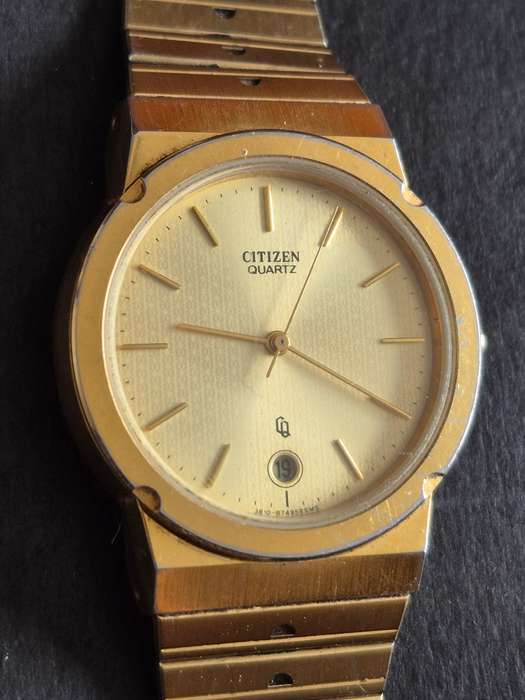 Vintage Citizen Men's Quartz Gold Plated Wrist Watch (not working)