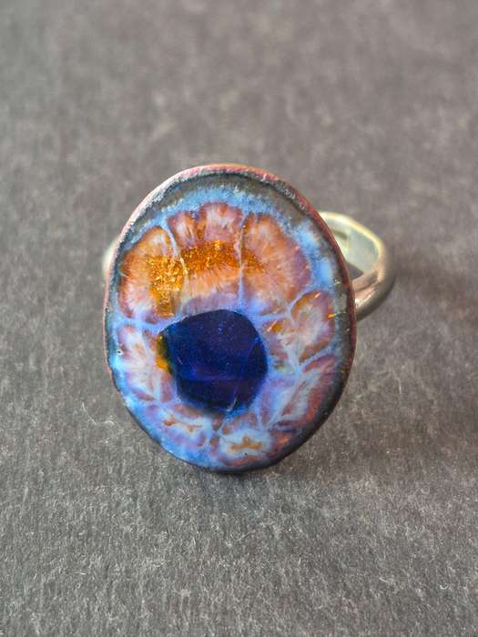 Vintage Enamel Adjutable Ring