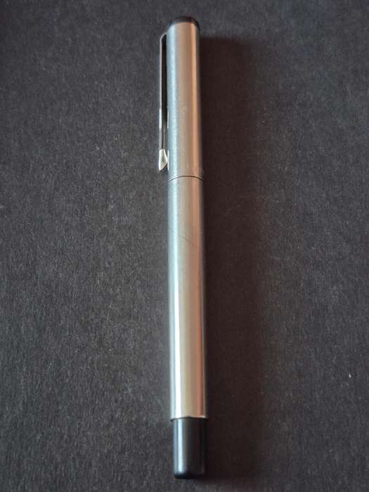 Vintage Parker Rollerball Stainless Steel - made in UK (needs refill)