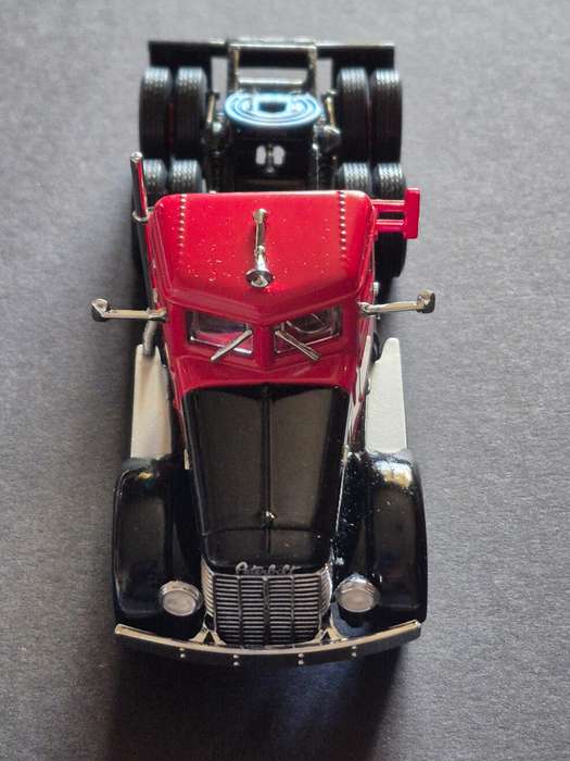 Matchbox 1939 Peterbilt Cab Truck - Birth of the Big Rigs (excellent condition)