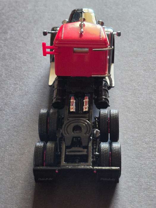 Matchbox 1939 Peterbilt Cab Truck - Birth of the Big Rigs (excellent condition)