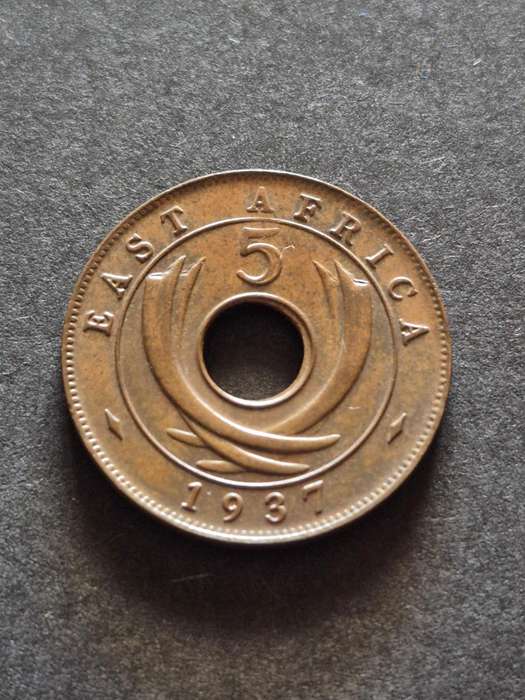 East Africa 5 Cents 1937 EF+/UNC